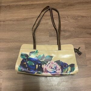 Patricia Nash Winter Bloom Purse Handbag Used